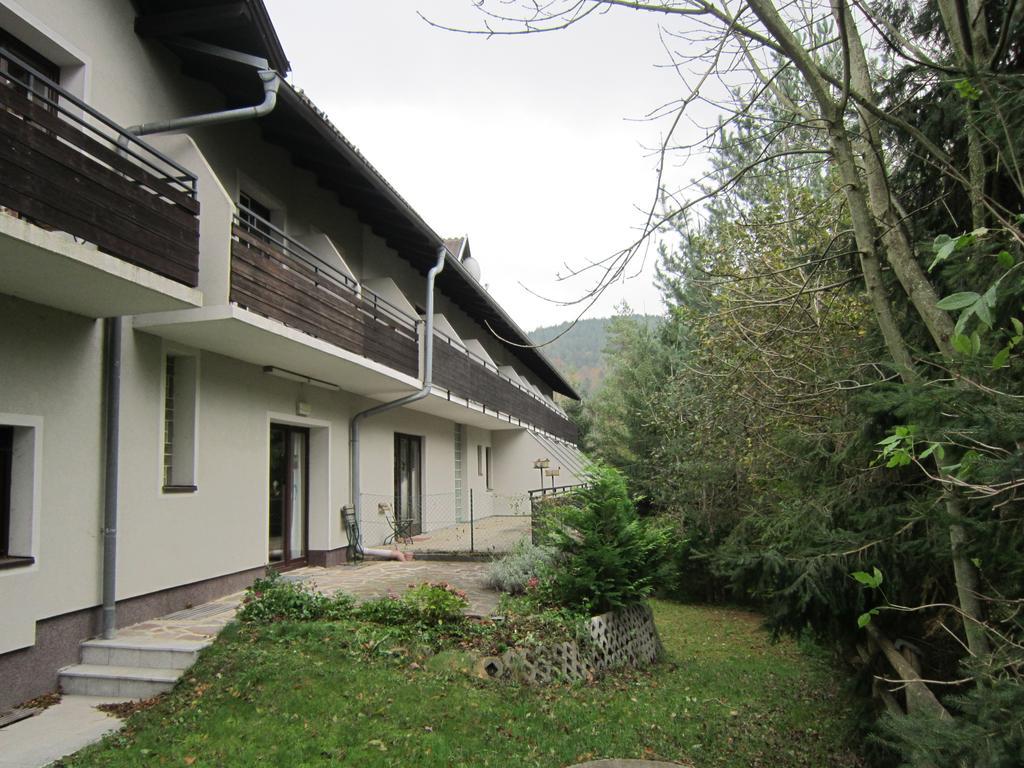 Waldpension Stachl Bromberg Exterior photo